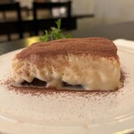 じゅえるるーむ - ティラミス