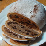 壱製パン所 - 薄くスライスしていただきます