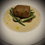 ラ・ターブル・オ・ジャポン - 鴨モモ肉のうすパイ包み焼きゴルゴンゾーラソース