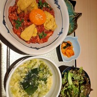 牛刺しと焼肉 仔虎 クリスロード店 - 