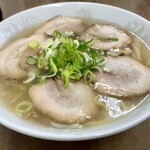 をっちゃんラーメン - チャーシュー麺