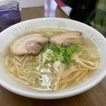 をっちゃんラーメン - ニンニクラーメン