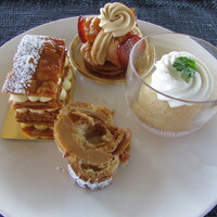 KOBE KITANO TERRASSE - パリブレスト・ババオラム・ミルフィーユ・サントモーレ