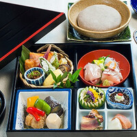 日本料理 湯木 心斎橋店 - 