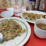 ニューピリカ 華 - 生涯で一番好きなチャーハン　祝再会！