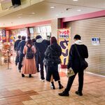 飯処 福麺  - 外観（行列）