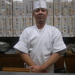 寿楽 - 友達のあきお君　腕を更にあげていました。