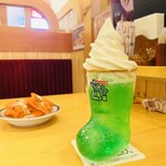 コメダ珈琲店 - クリームソーダ　６００円