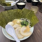 横浜家系ラーメン 魂心家 - 