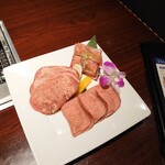 Yakiniku Jojoen Sansantei - 