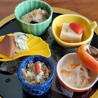四季彩 - 