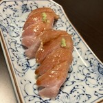 居酒屋 五十鈴 - おまかせ寿司　大トロ