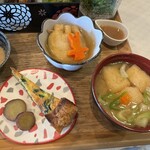 Cafe dining bar 叶和 - 