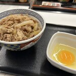 吉野家 - 牛丼並汁だく卵(¥564)