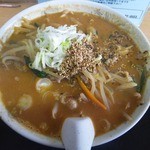 梅園食堂 - ●ヤンニン半チャーハン定食　１１００円