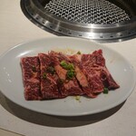 焼肉 だんらん 炎 - カルビ？