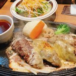 ミート矢澤 - 鉄板に押しつけて好みの焼き加減に