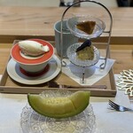 美味いもん屋 わ多なべ - 静岡の完熟メロンふたきれ