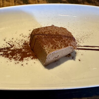 ラディカーレ - 