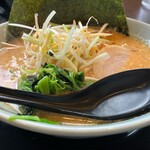 横浜家系ラーメン 龍馬家 - 