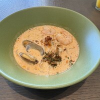 COLONIAL BEACH 横浜ハンマーヘッド - 