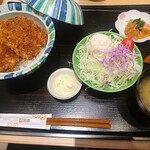 とんかつ和幸 - たれかつ丼(1300円)