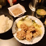 Nishimatsuya - から揚げ定食