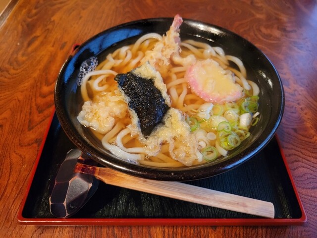 手打うどん鶴 - 余目（うどん）の写真