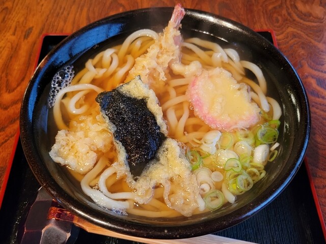 手打うどん鶴 - 余目（うどん）の写真