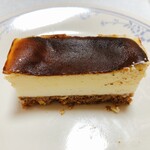 カンテサンス - ガトーオーコンテ(gateau au Comue)¥5,400(税込)