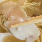 麺屋 くまがい - この鶏チャーシューが絶品( ﾟДﾟ)ｳﾏｰ