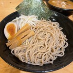 究極のにぼし味噌らーめん 人間ばんざい - 麺