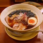 麺元素 - 魚元素 淡麗醤油ラーメン(980円)
            半チャーハン(390円)