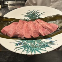 #肉といえば松田 奈良本店 - 大和牛のタン　昆布じめ