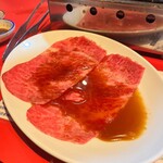 焼肉赤身にくがとう - 