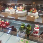 Patisserie La Plume - 