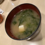 Sushidokoro Fuji - 今日は豆腐とわかめの味噌汁