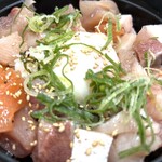 海鮮丼専門店 魚とおこめとドンブリと - 