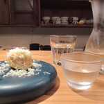 Yuunowa - トウモロコシとシラサエビの真薯に24ヶ月のコンテをたっぷり削って