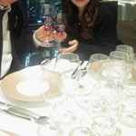 ラ・フェット ひらまつ - 正装したＲＩＮＡさんとさぁちゃんまんさんです！（笑）今年のボジョレーをいただく2013/11/29