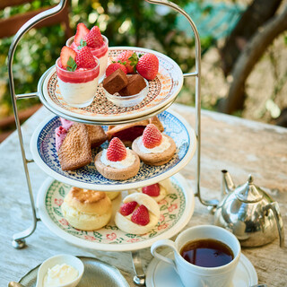 ペッパーパーラーのアフタヌーンティー