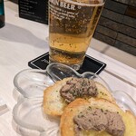 Dining Bar LA cafe - お通しレバーパテ。くせのないパテで美味しい！