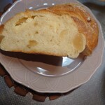 ブルクベーカリー - 断面です。