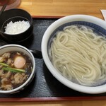 麺匠 くすがみ - ホルモンつけうどん　大盛