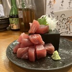 マグロと炉端 成る - 