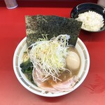 家系ラーメン 佐々喜家 - 