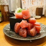 マグロと炉端 成る - 