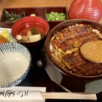 あつた蓬莱軒 本店 - 