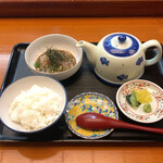 Sakanaya Nobukiyo - 〆の鯛茶漬け