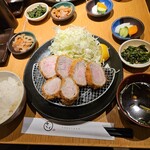 とんかつ さくたろう - ヒレカツ定食！